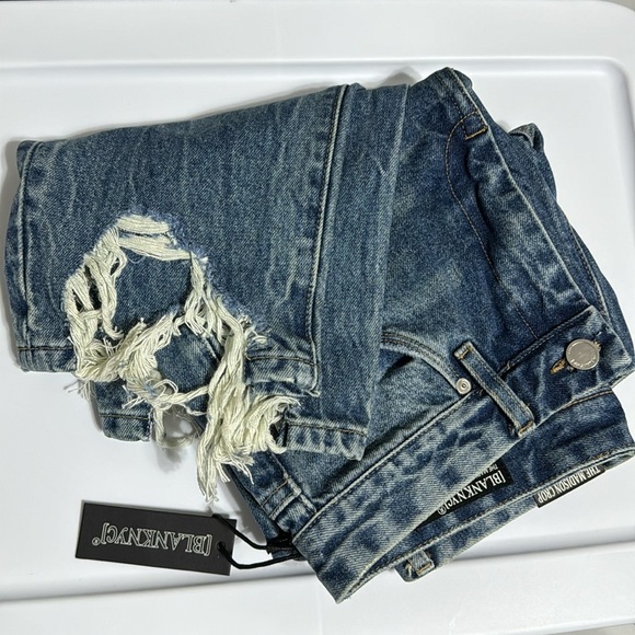 NWT BLANK NYC THE MADISON CROP GOOD VIBRATIONS DISTRESSED MOM JEANS SIZE 28 - Picture 4 of 7